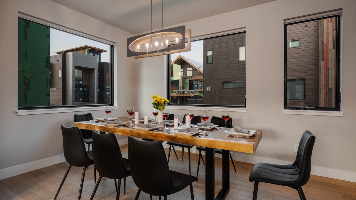 Dining Area, Main Level, Borough House - Seats 8