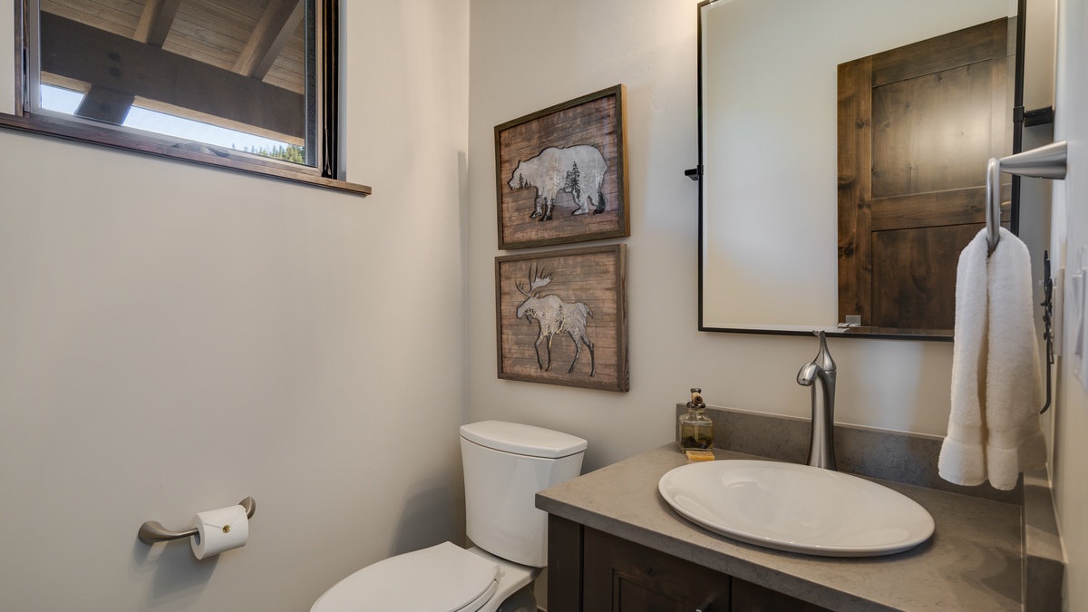 Main level powder room