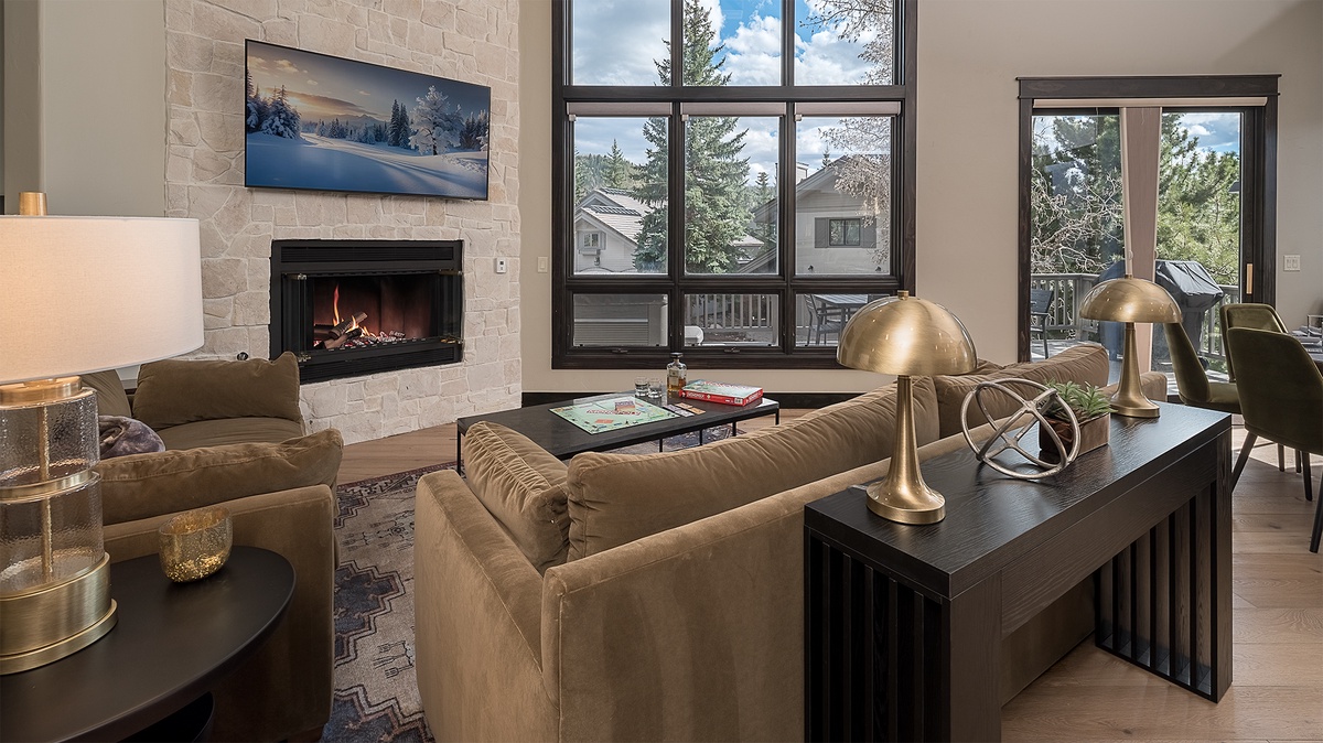 Great Room, Main Level - Seating area with fireplace