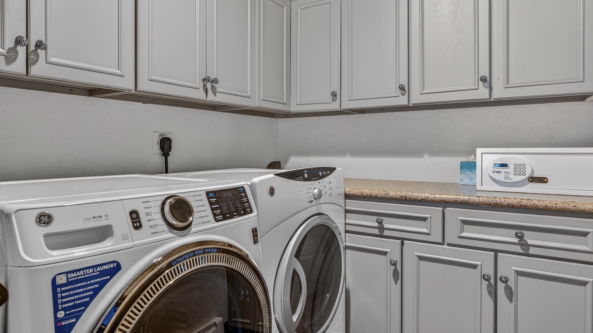 Laundry Room, Main Level