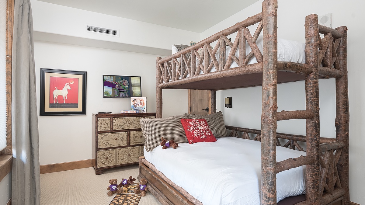 Bedroom 4, Main Level - Twin-over-full bunk bed and one twin trundle