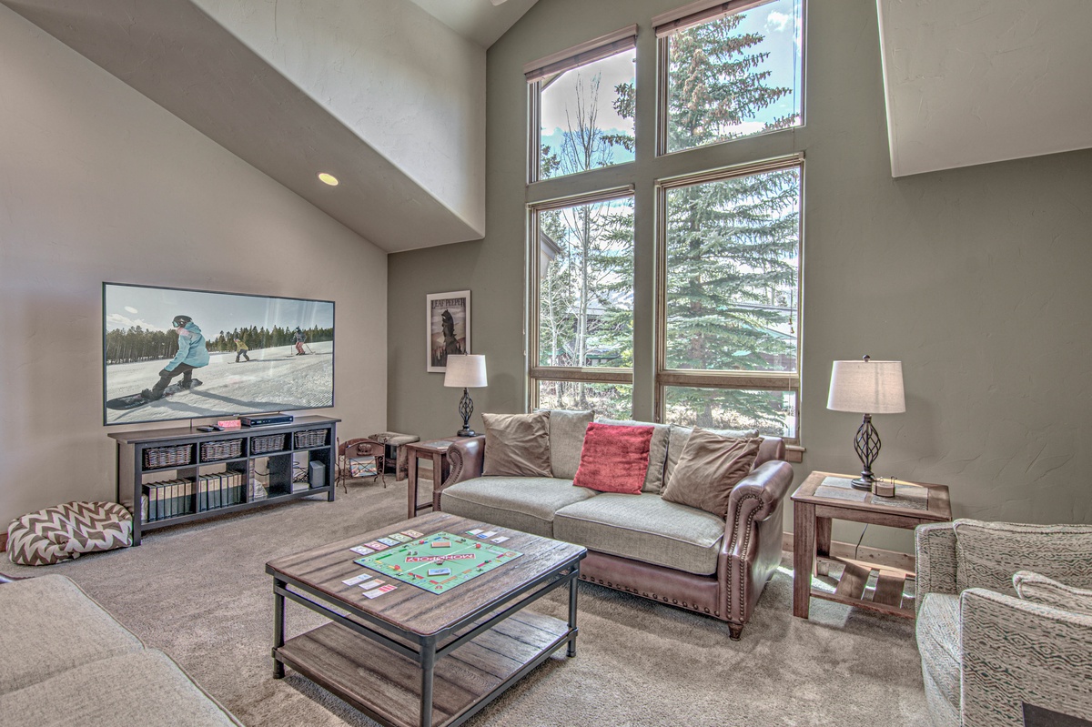 Great Room, Main Level