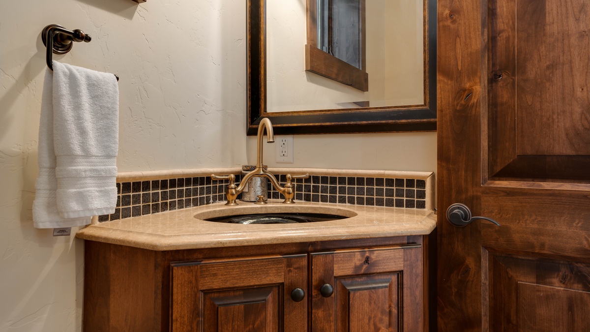 Powder Room, Main Level