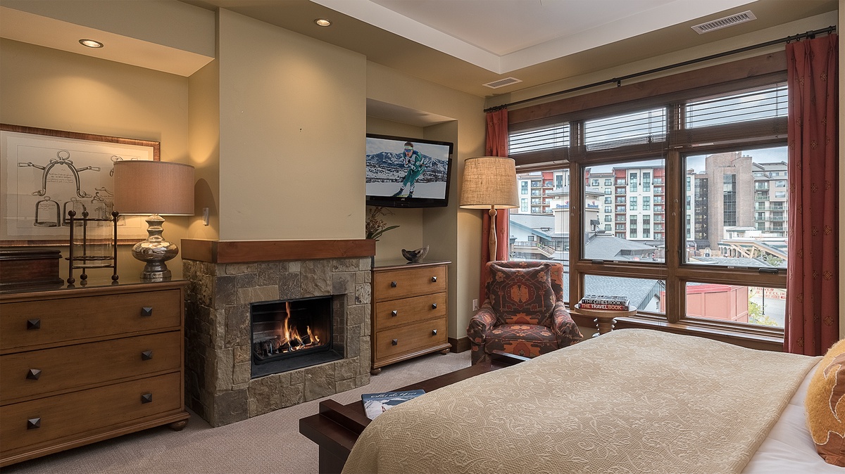 Bedroom 1, Main Level - King bed with fireplace