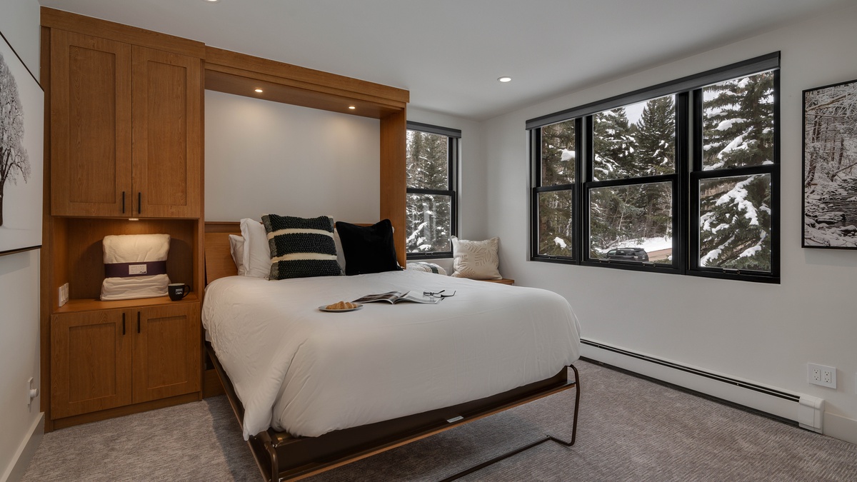 Bedroom 3, Upper Level - Queen murphy bed room on upper level