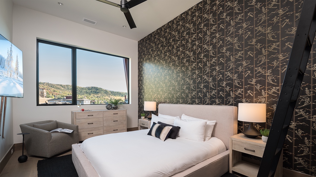Bedroom 8, Lower Level - Aria Ridge, king bed