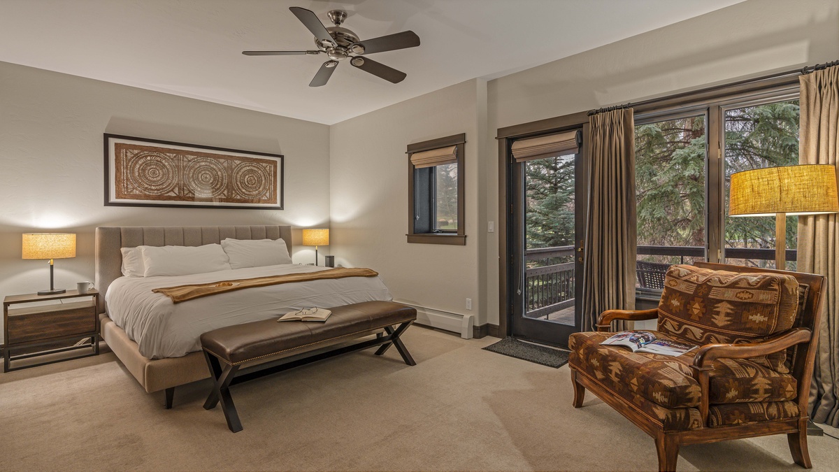 Bedroom 4, Lower Level - King suite with private balcony on the guest apartment (3rd) level