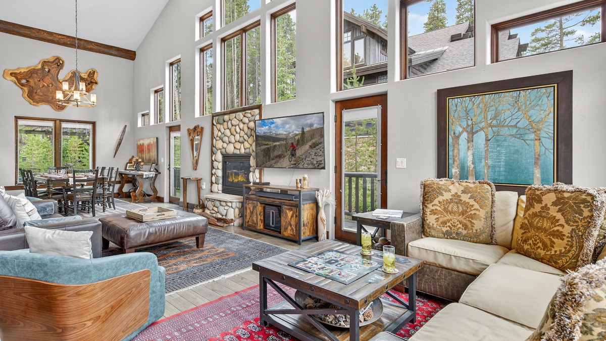 Great Room, Main Level - with vaulted ceilings