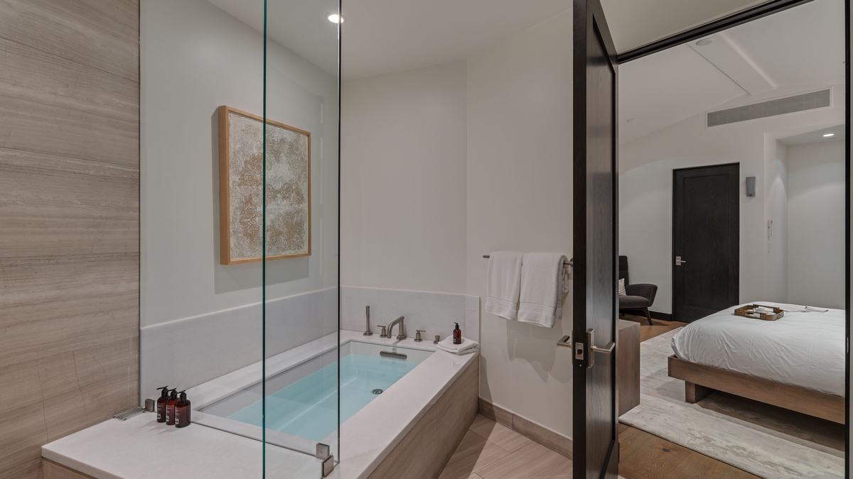 Bedroom 1, Upper Level - Primary ensuite shower and tub