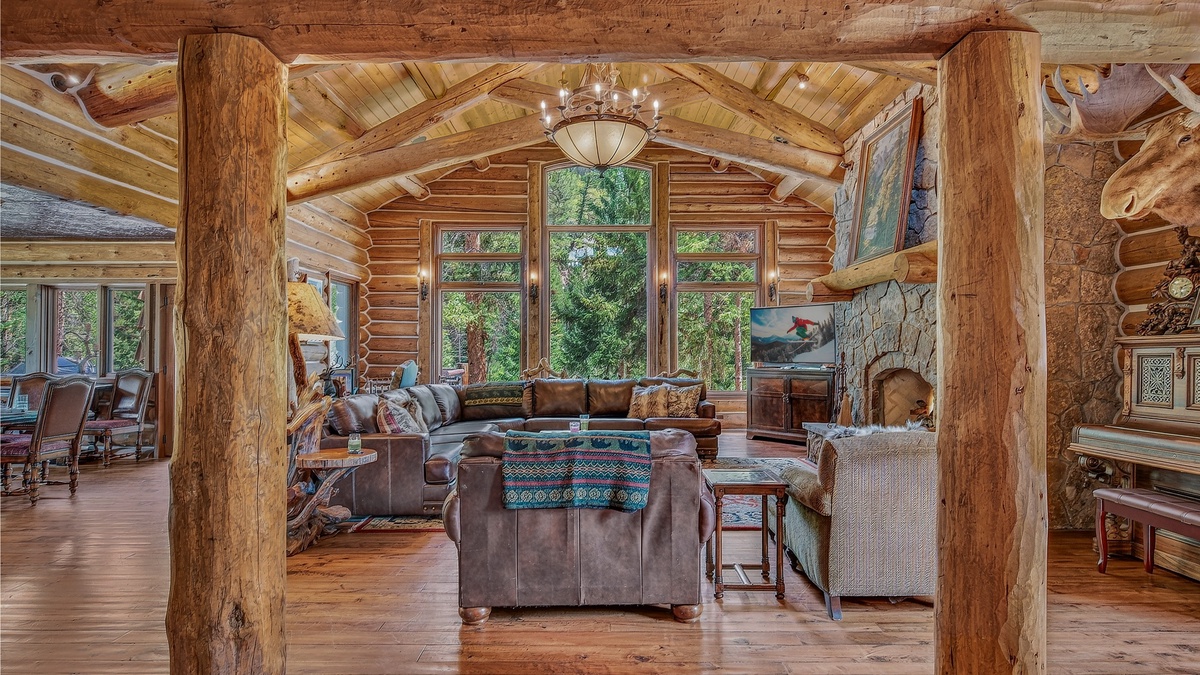 Great Room, Main Level - Seating area with large windows
