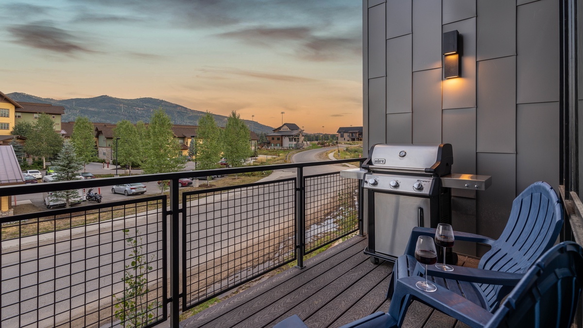 Balcony, Main Level - Grill out on the main level balcony