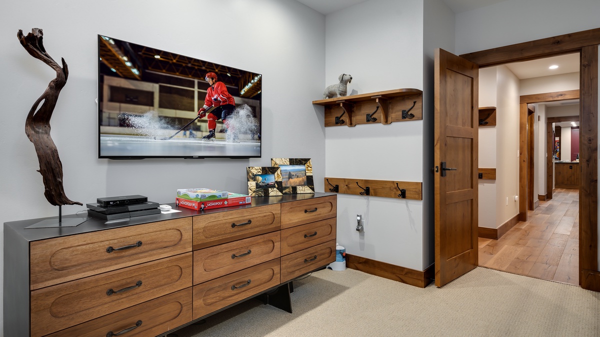 Bedroom 4, Main Level - Two twin-over-full bunk