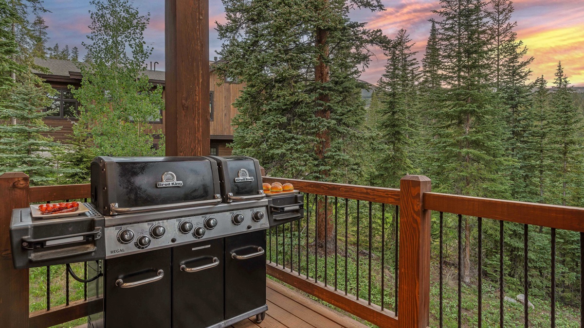Balcony with large grill and views!