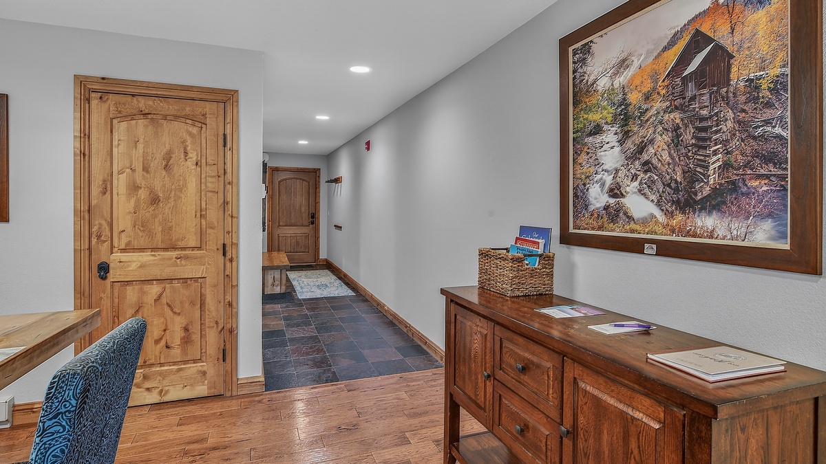 Entry, Main Level - Bench and wall mirror