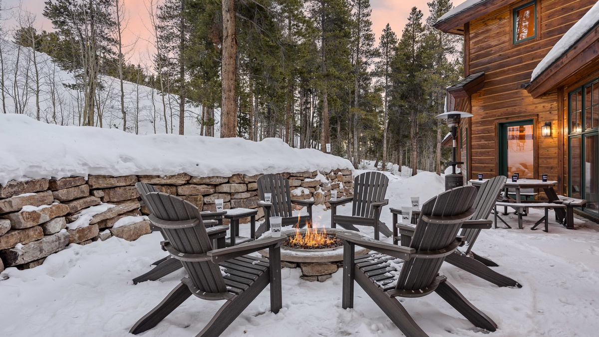 Enjoy the new firepit on a chilly day!