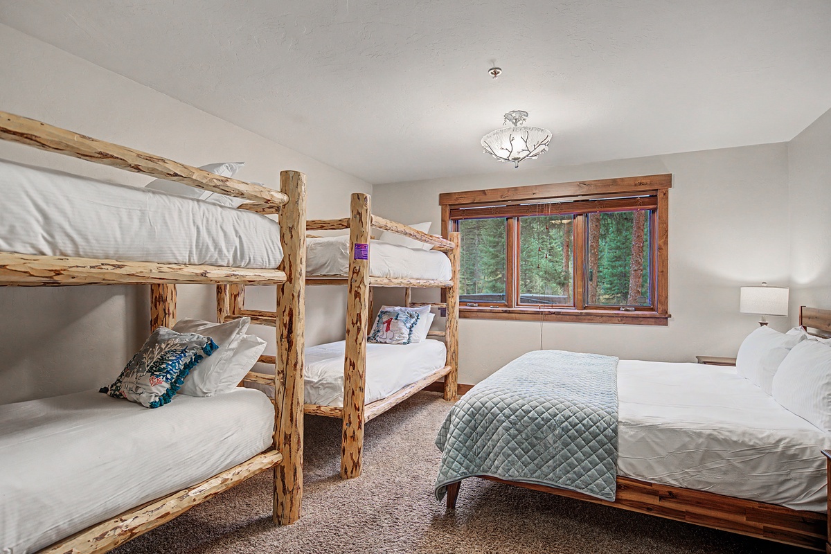 Bedroom 4, Lower Level - King bed and two twin-over-twin bunk beds