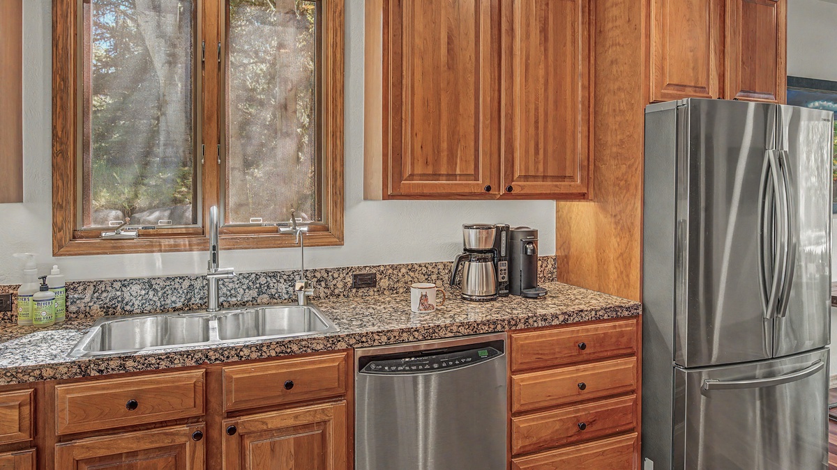 Kitchen, Main Level - Countertop with coffee station