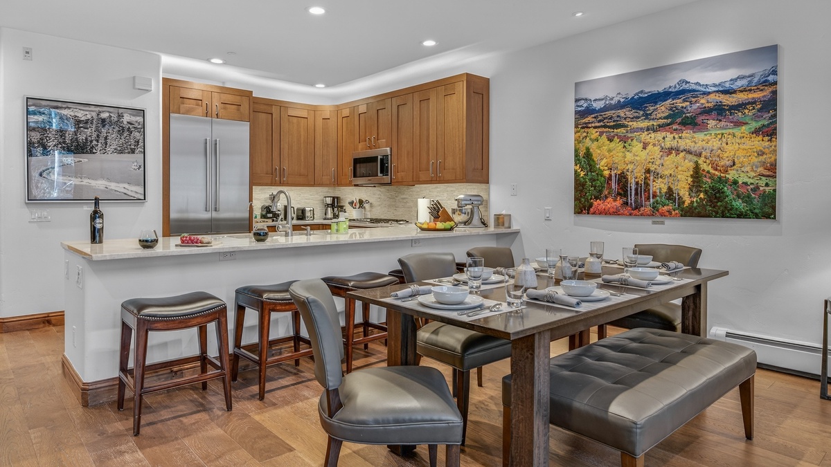 Dining Area Main Level