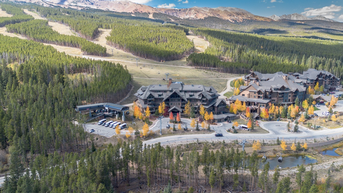 Base of Peak 7