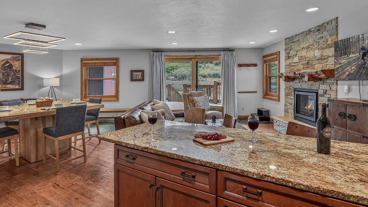 Kitchen, Main Level - Island with seating