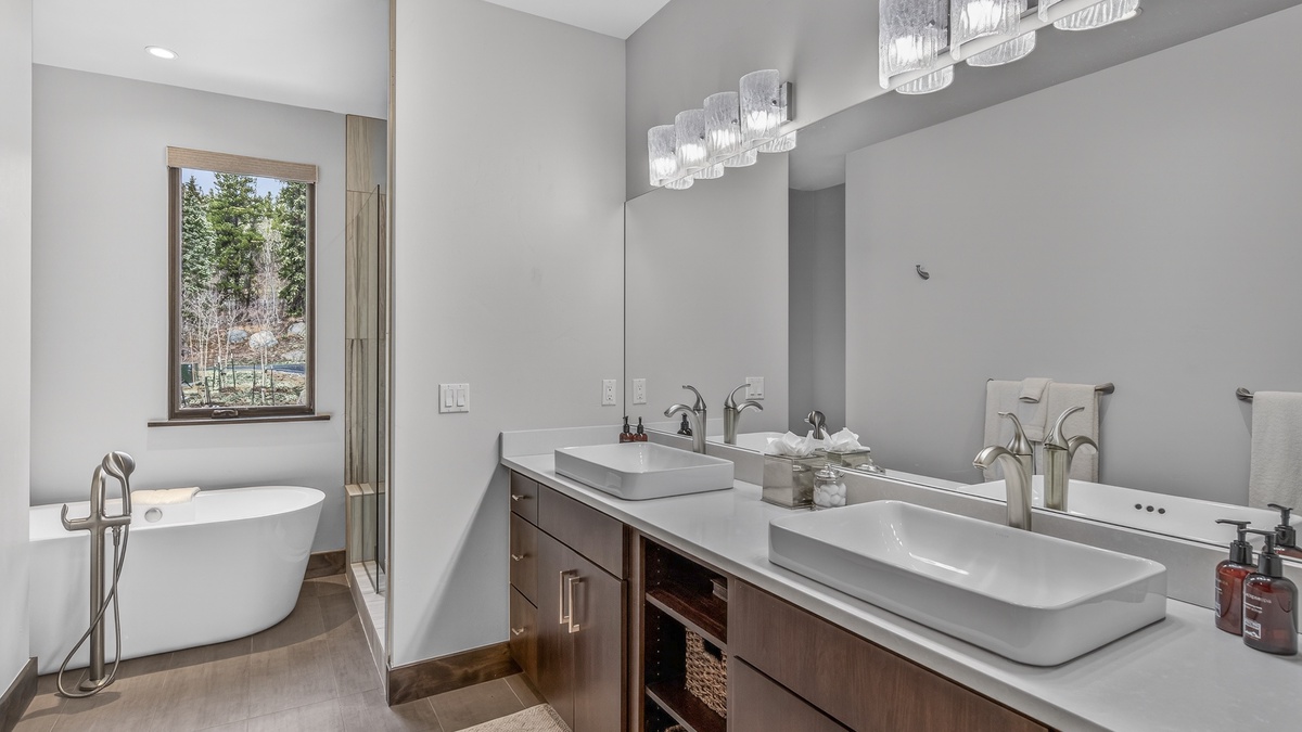 Bathroom 1 - Ensuite bathroom with double vanity and soaking tub