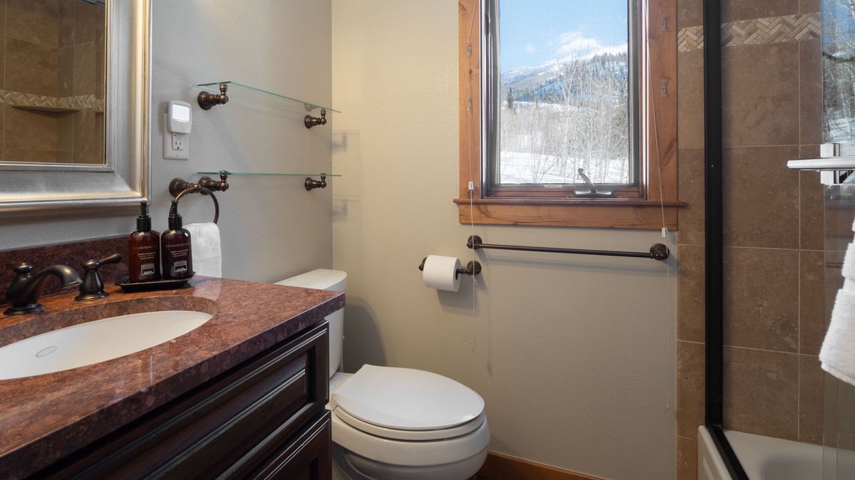 Bedroom 6, Main Level - Ensuite with views