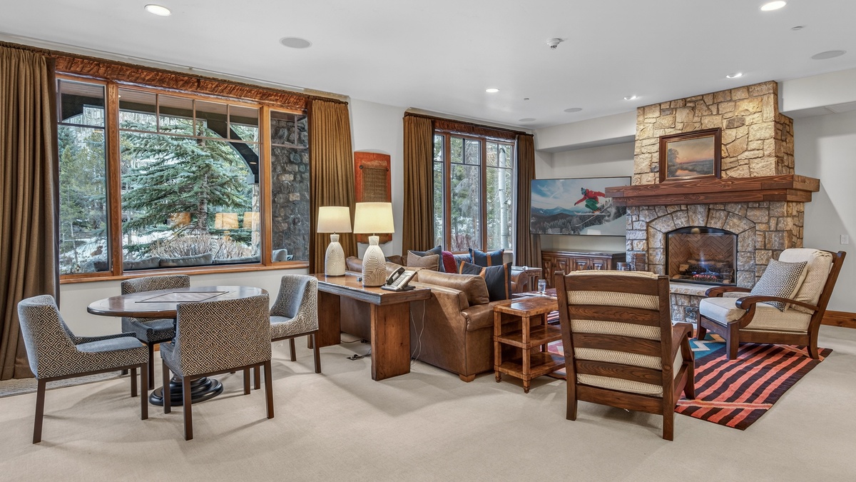 Family Room, Lower Level