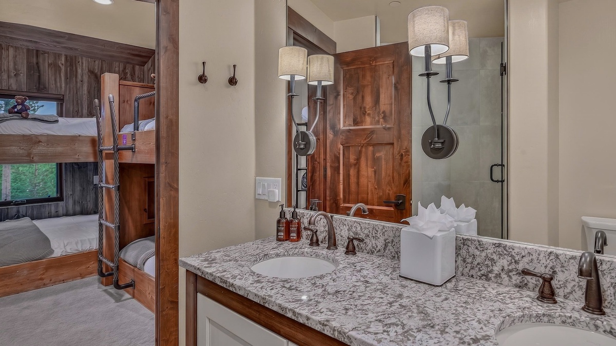 Bedroom 3, Lower Level - Ensuite with single vanity