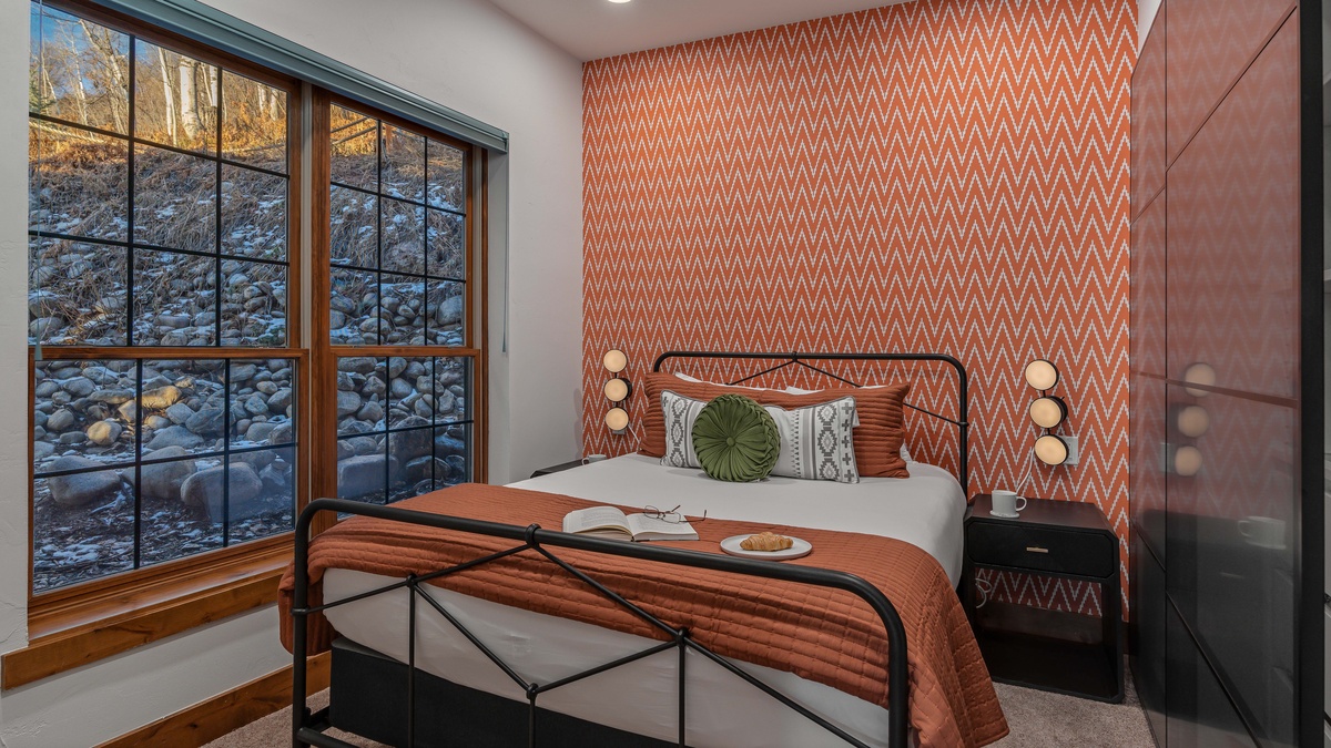 Queen bedroom on lower level