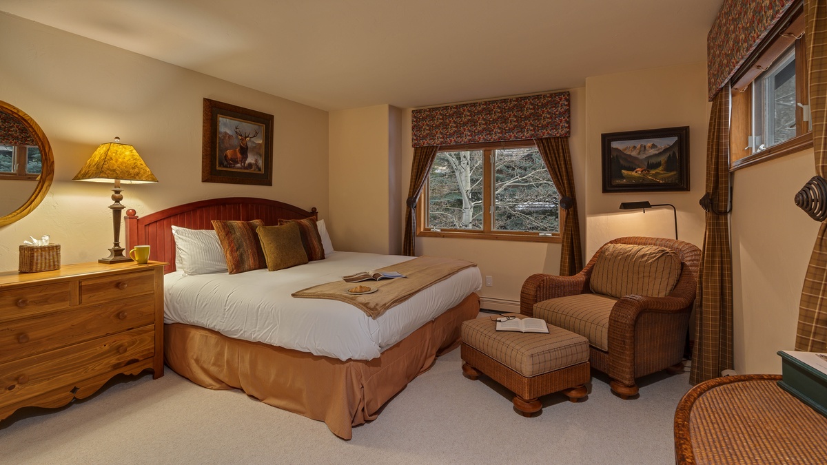 Bedroom 2, Upper Level - King bedroom on upper level