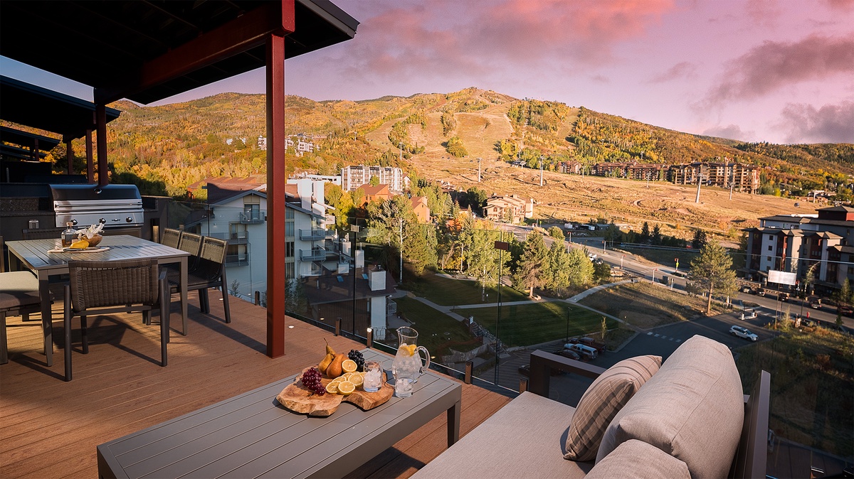 Deck, Upper Level - With mountain views and grill