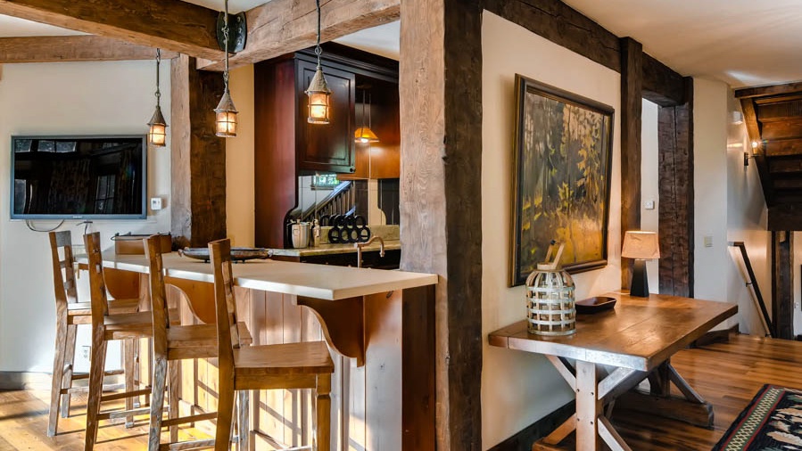 Wet bar on main level with seating for 4