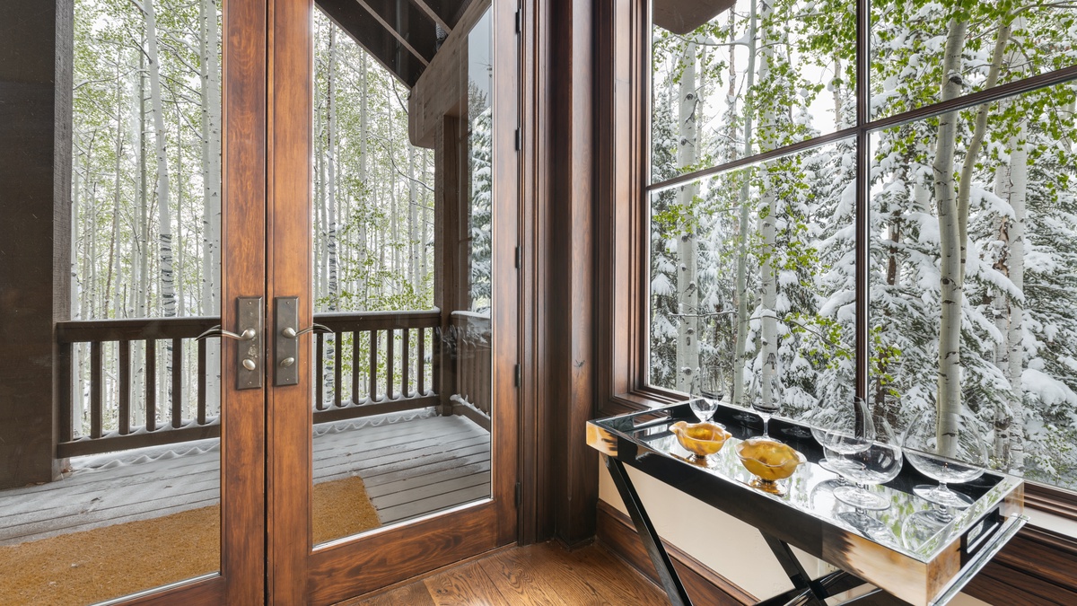 Natural light floods the top floor of Paragon making for breathtaking summer and winter stays