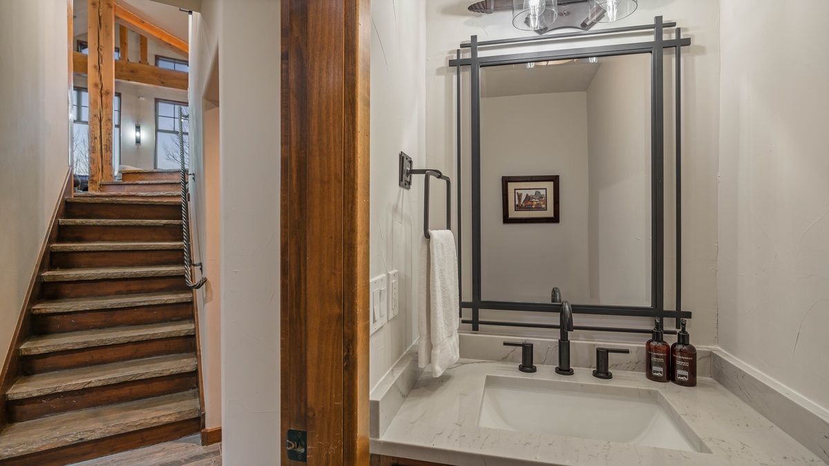 Remodeled powder bath