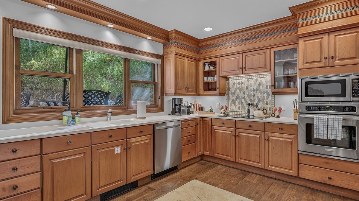 Kitchen, Main Level - Sink with surrounding cabinetry