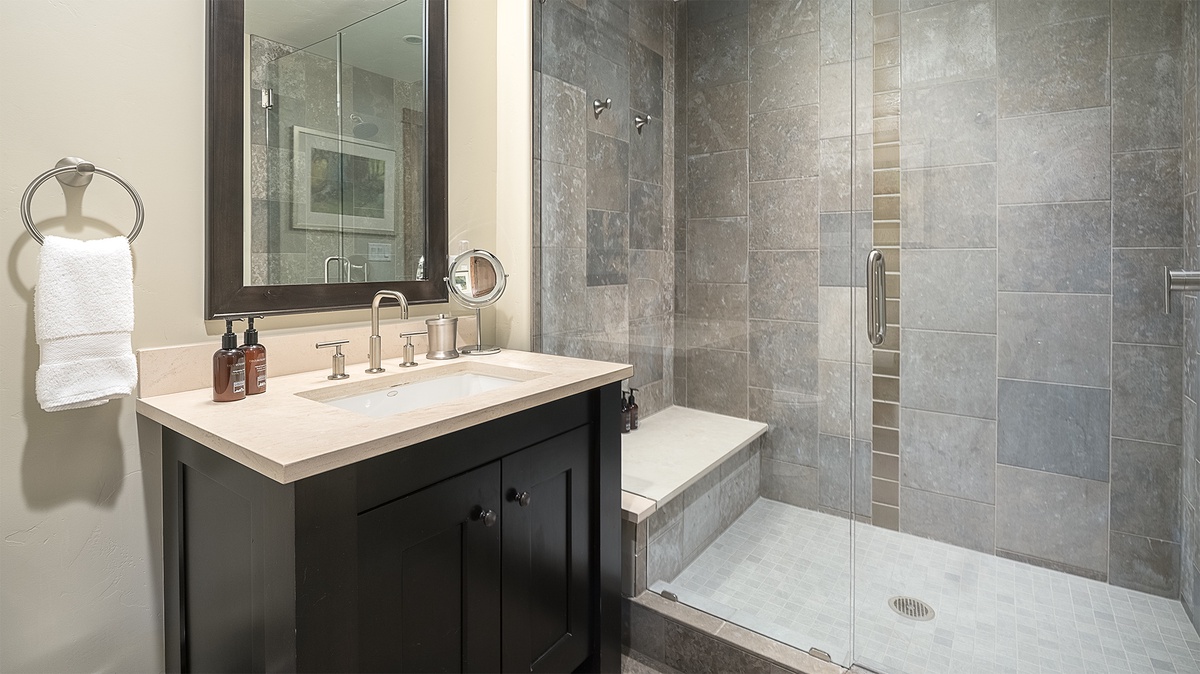 Hall Bathroom, Main Level - Hall bath adjacent to Bedroom 2