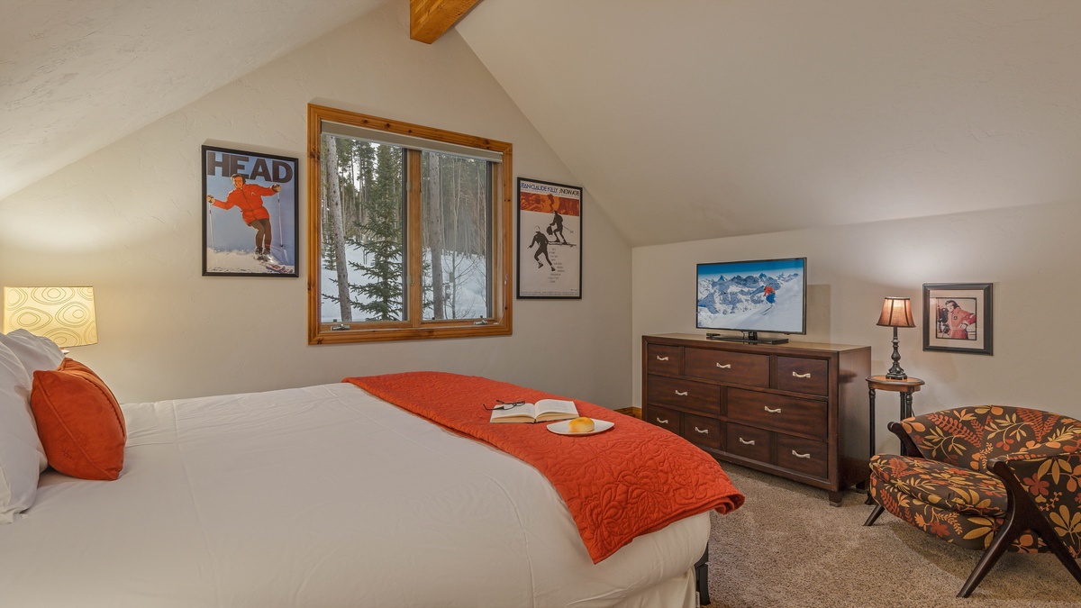 Bedroom 4, Upper Level - King suite on upper level