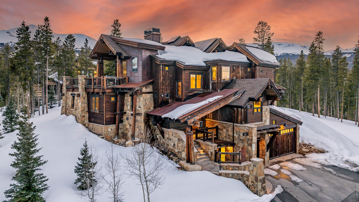 Summit at Shock Hill - Breckenridge Rental - Moving Mountains