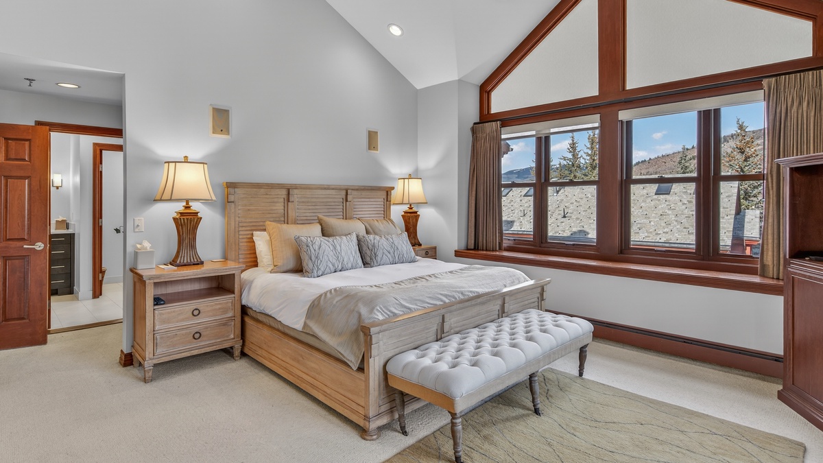 Bedroom 1, Upper Level - Primary Bedroom