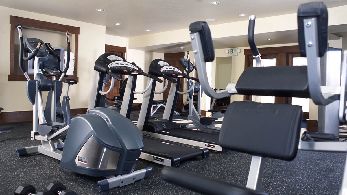 Community Amenities: The Porches, Gym