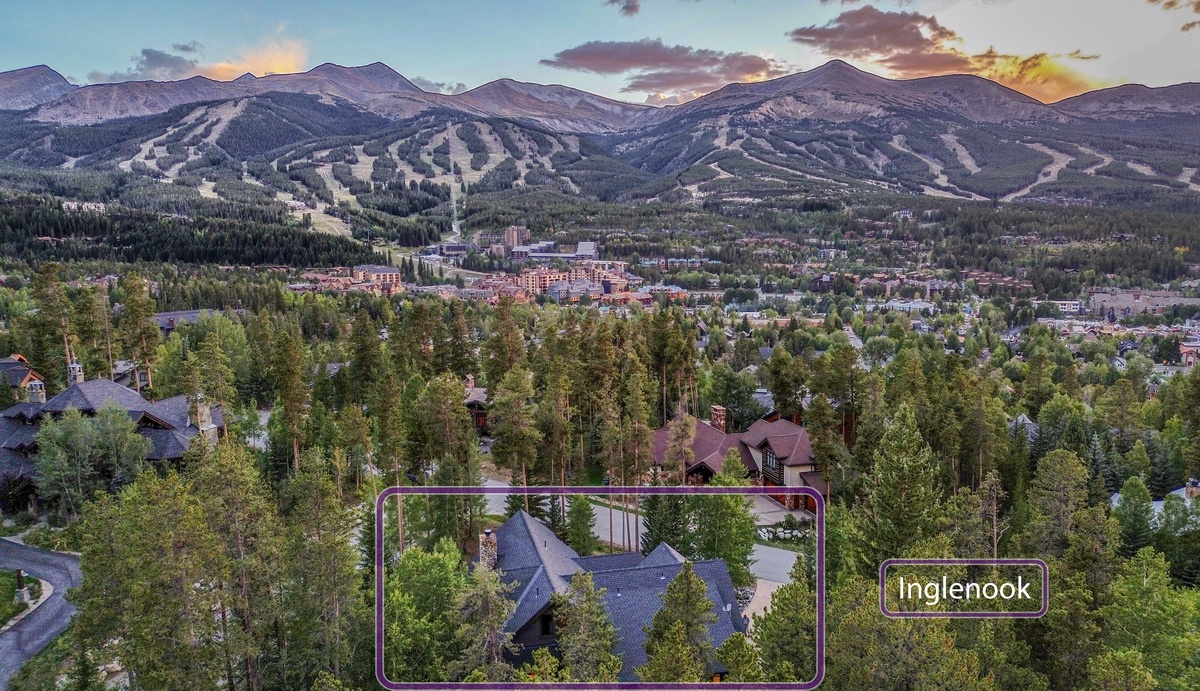 Exterior - Aerial view with town and ski resort views