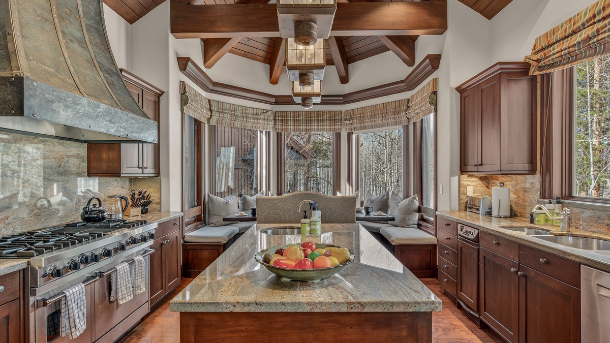 Kitchen, Main Level - Spacious kitchen with ample counter space