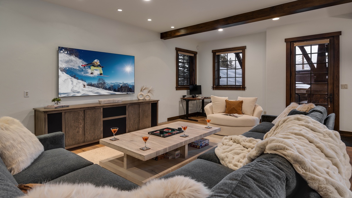 Lower level family room with TV