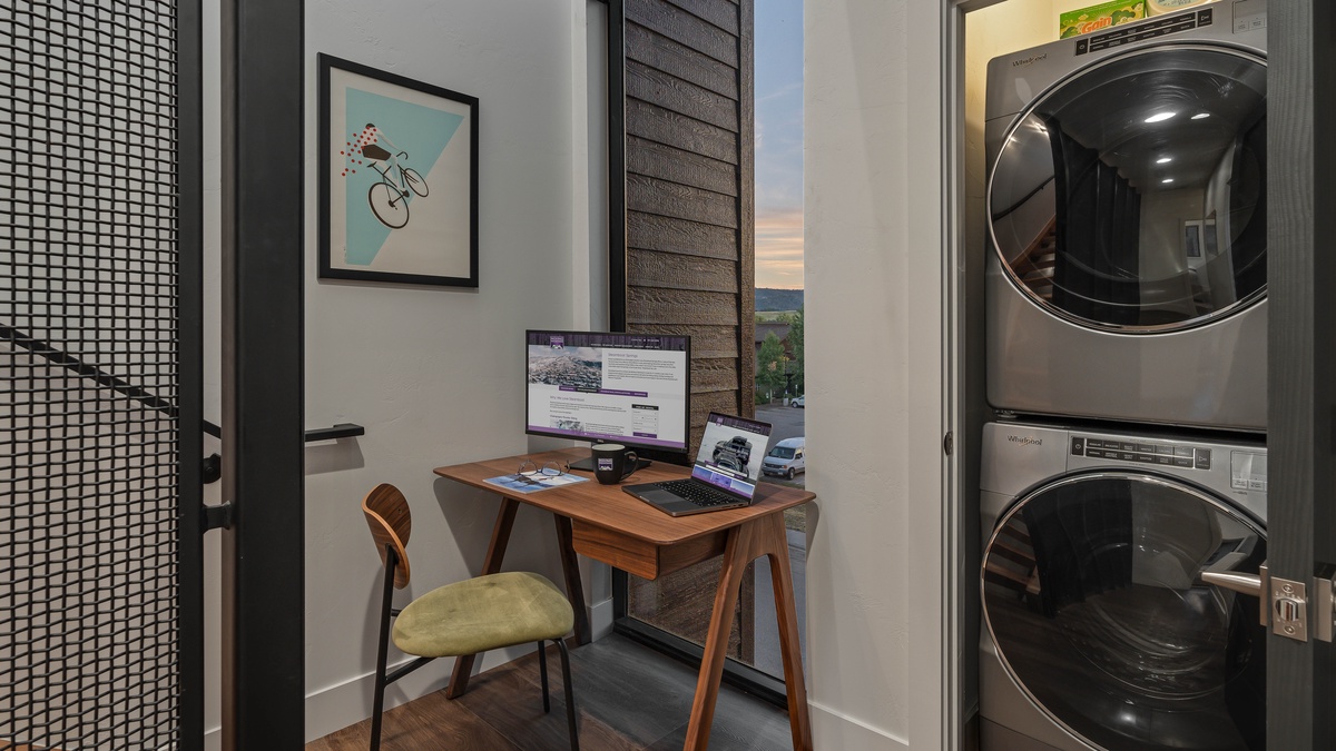 Laundry, Upper Level - Office nook and washer/dryer closet