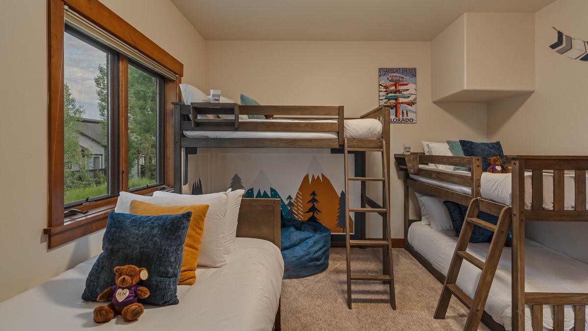 Bedroom 2, Lower Level - Two twin beds and twin-over-twin bunk