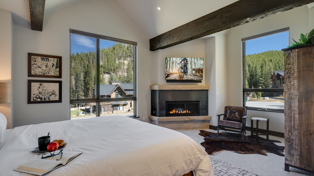 Bedroom 1, Upper Level - King suite on upper level with desk