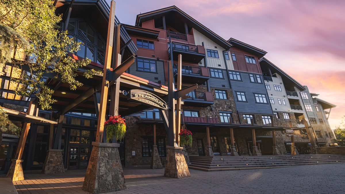 One Steamboat Place: Summer Exterior