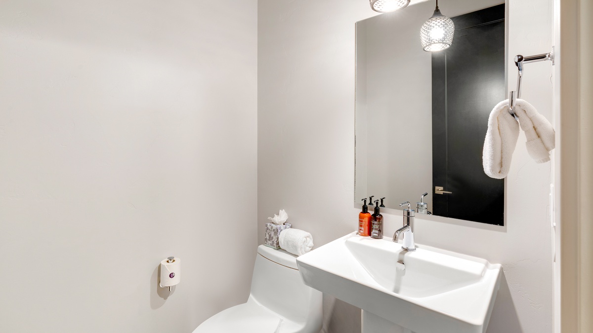 Powder Room, Main Level