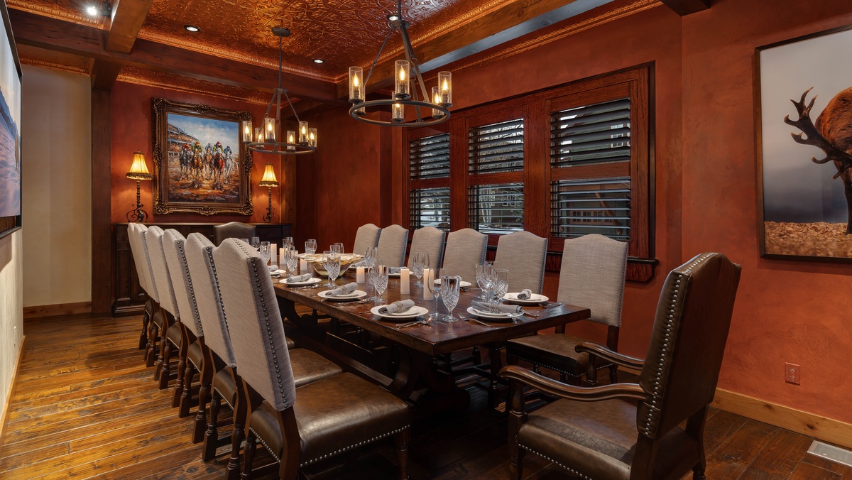 Dining Area, Main Level - Seats 14