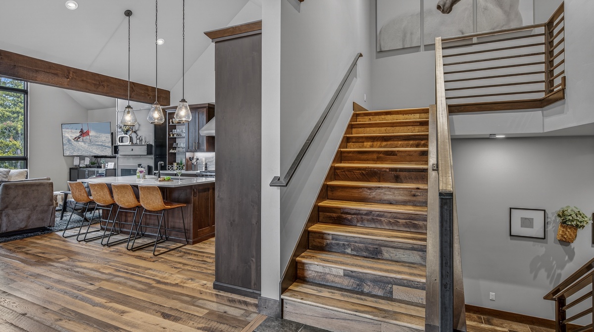 Great Room, Main Level